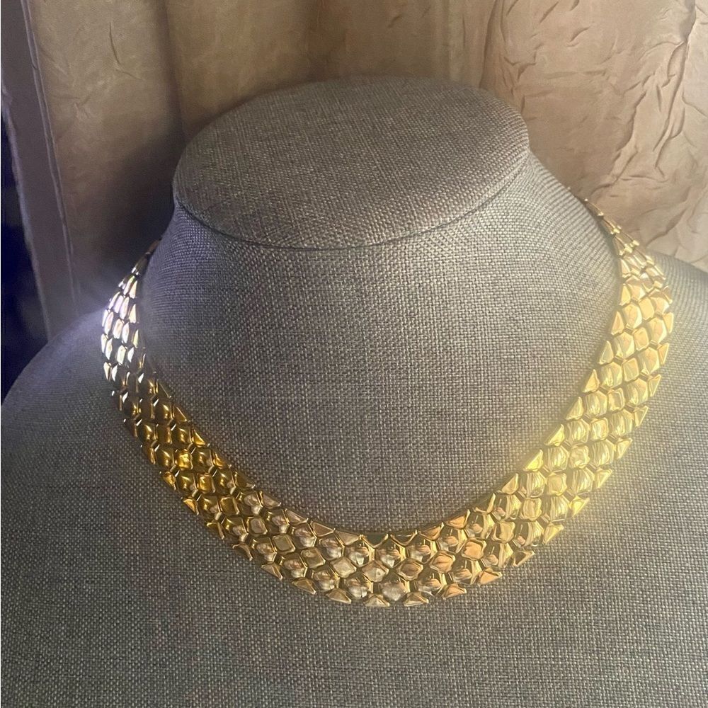 Vintage 1980s Gold Tone Woven Necklace